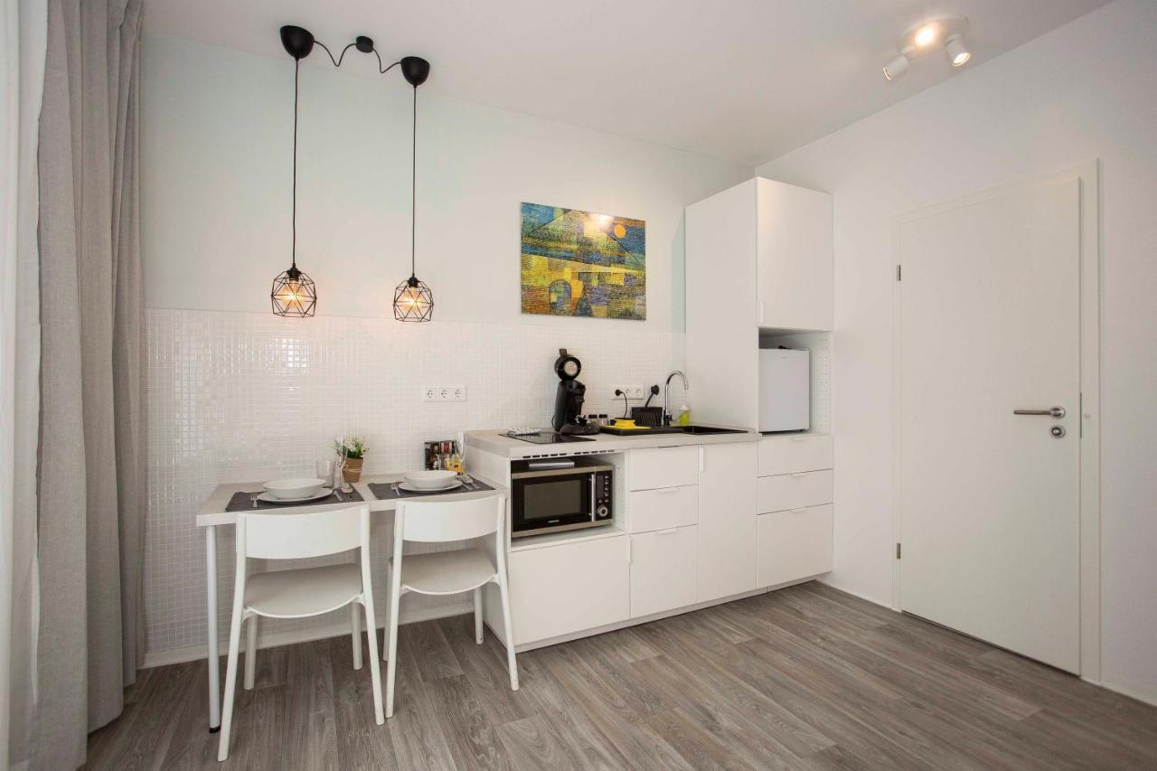 Zentral Gelegene, Helle Studio Apartments Nuremberg Extérieur photo